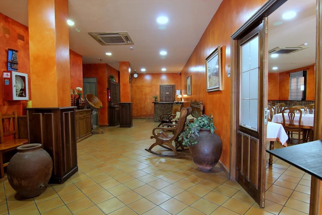 Tejeda de Tiétar Hotel Rural Hojaranzos מראה חיצוני תמונה
