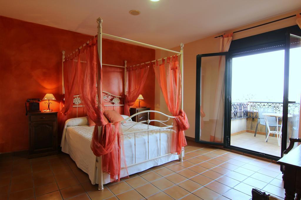 Tejeda de Tiétar Hotel Rural Hojaranzos מראה חיצוני תמונה