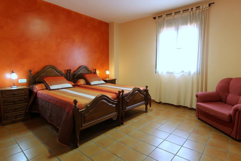 Tejeda de Tiétar Hotel Rural Hojaranzos מראה חיצוני תמונה